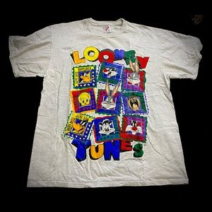 Vintage 1994 Looney Toons tee